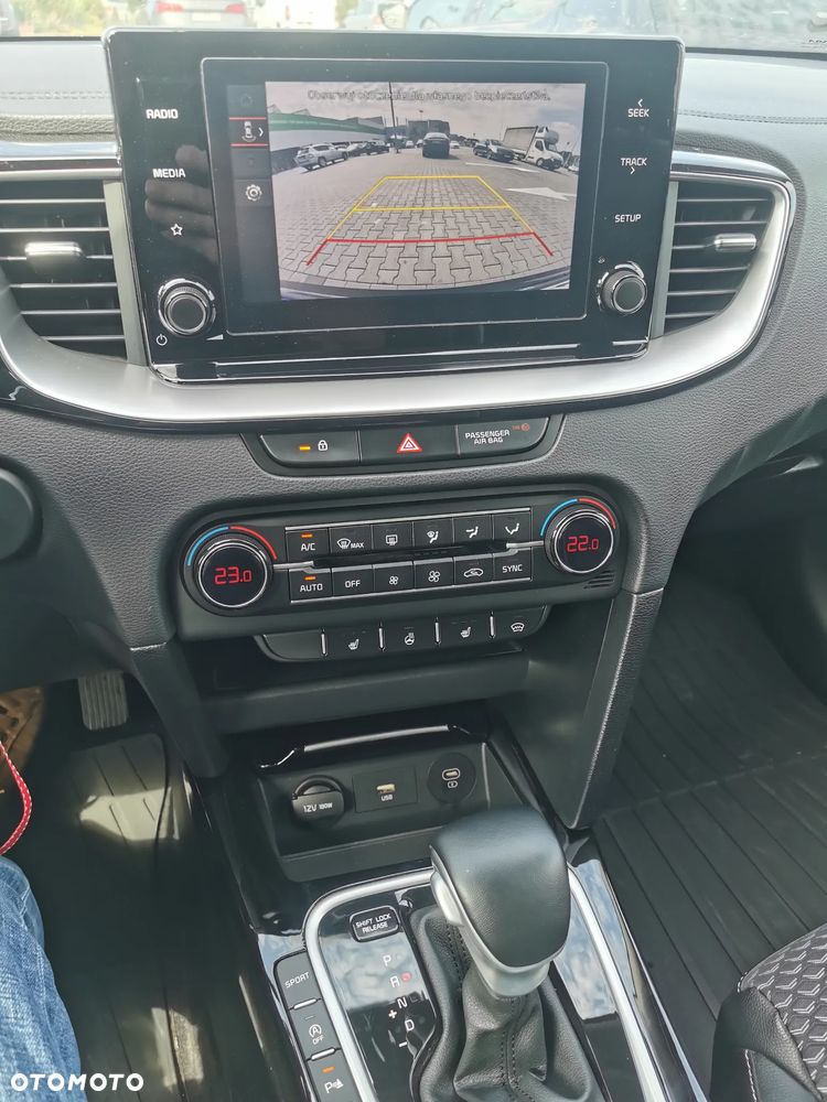 Kia Ceed 1.5 T-GDI L DCT - 24