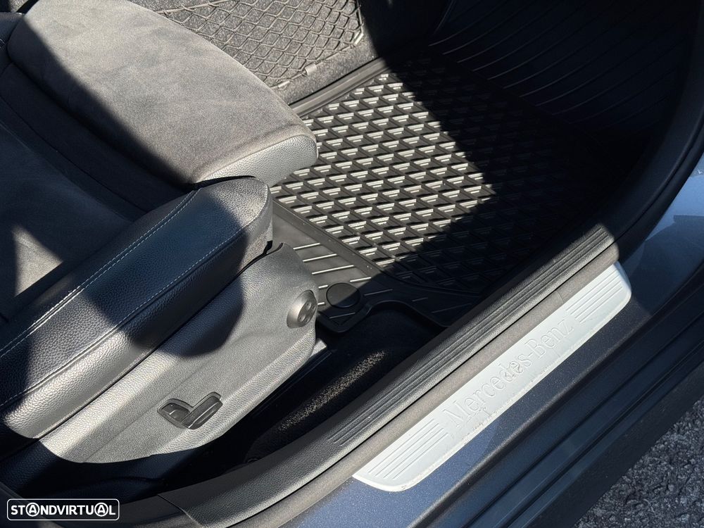 Mercedes-Benz E 350 d AMG Line - 23