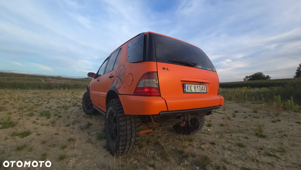 Mercedes-Benz ML - 4