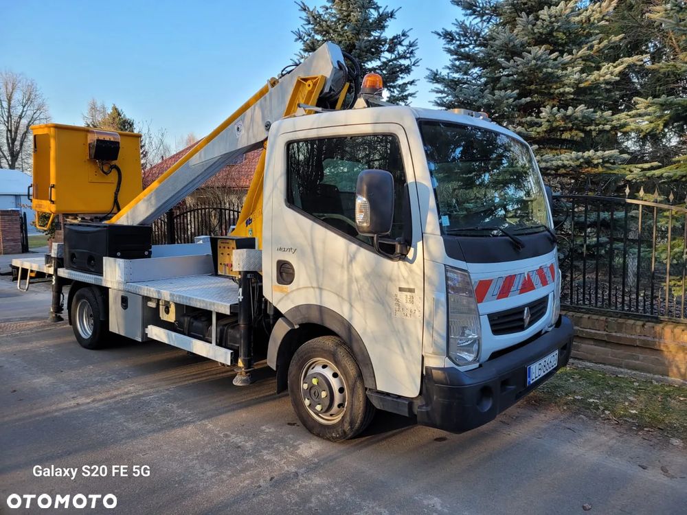 Renault Maxity 120DXI - 4