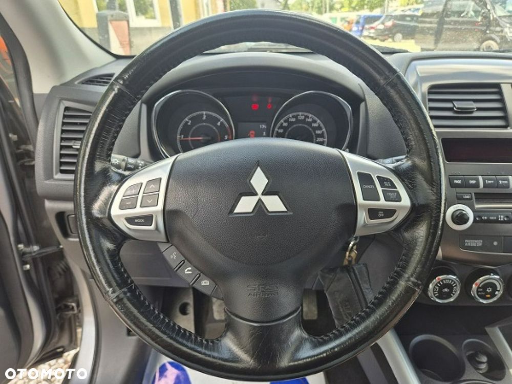 Mitsubishi ASX - 19