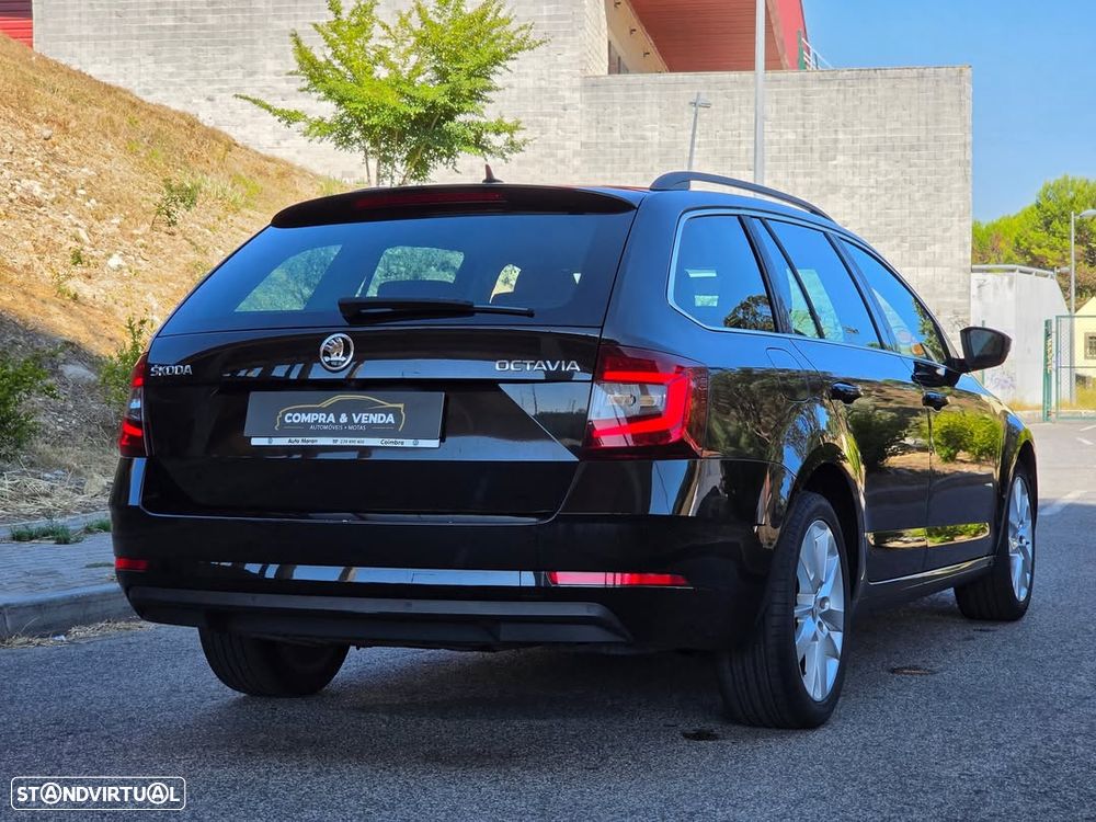 Skoda Octavia 1.6 TDI Ambition - 2