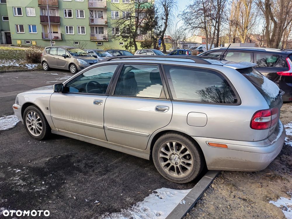 Volvo V40 2.0 T4 X life - 3