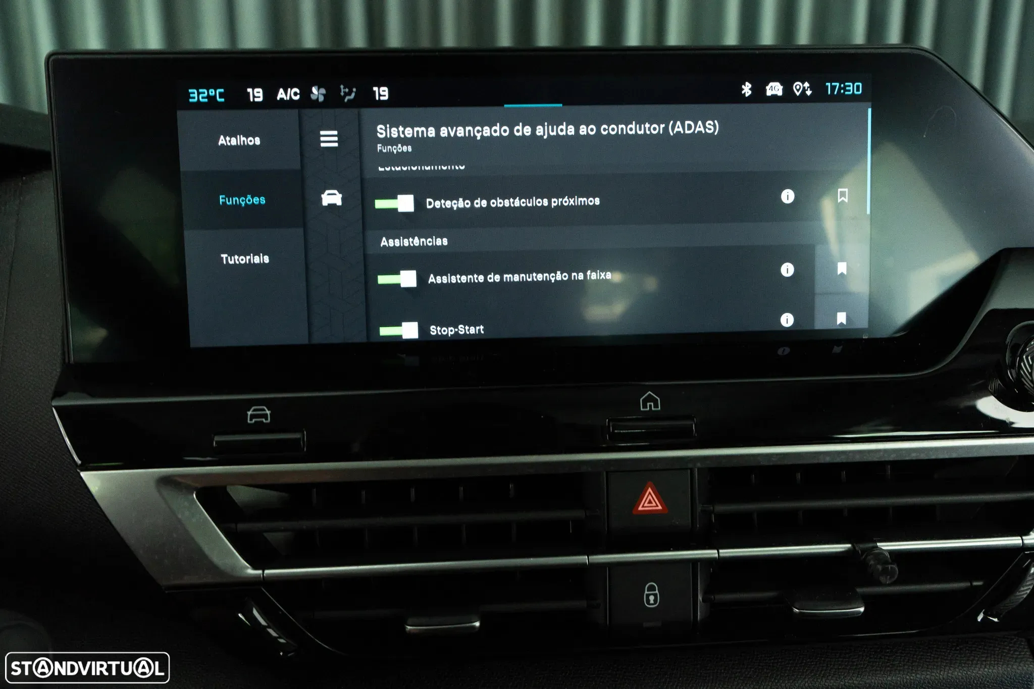 Citroën C4 PureTech 130 Stop&Start EAT8 FEEL PACK - 22