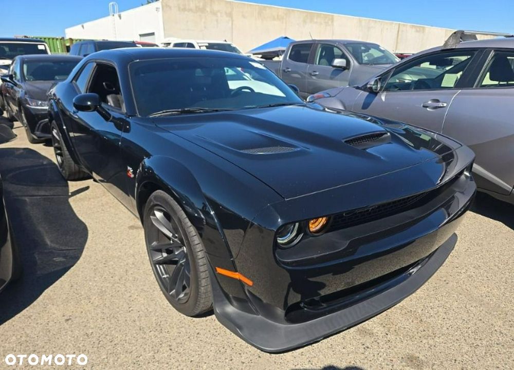 Dodge Challenger 6.4 Scat Pack Widebody - 3