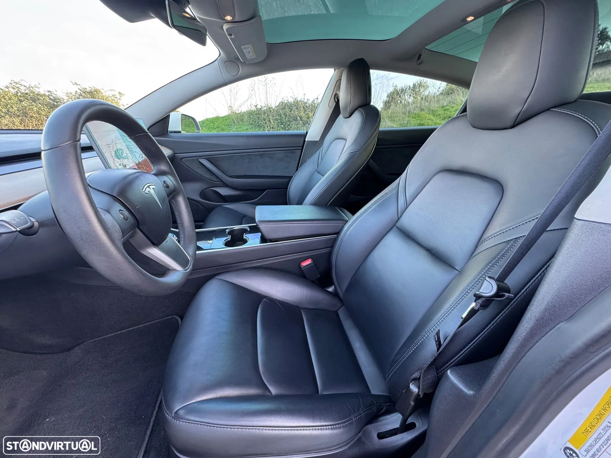 Tesla Model 3 Long-Range Dual Motor AWD - 23