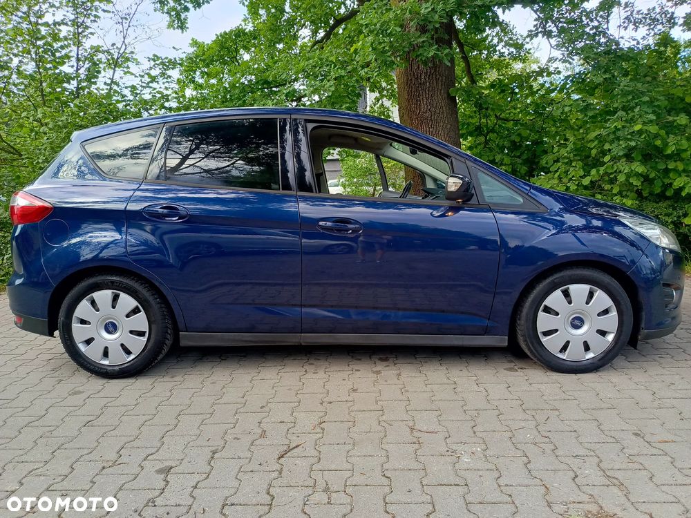 Ford C-MAX - 11