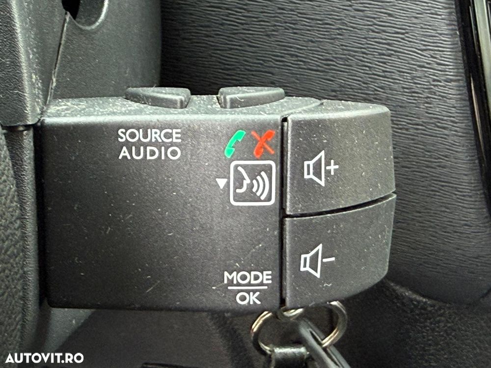 Dacia Dokker Blue dCi 95 Stepway Celebration - 12