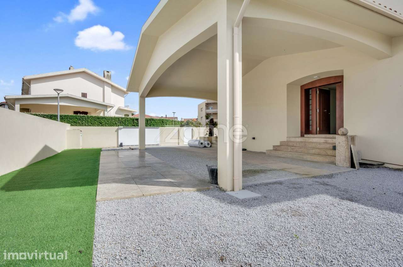 Moradia T4+1 de 4 frentes em Miramar, Vila Nova de Gaia - Grande imagem: 5/30