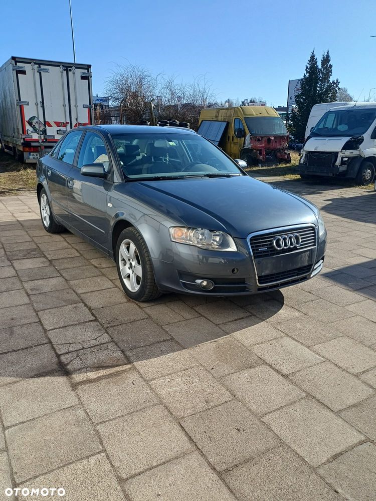 Audi A4 Limousine 2.0 TDI DPF - 1
