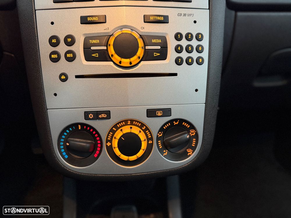 Opel Corsa 1.3 CDTI City - 14