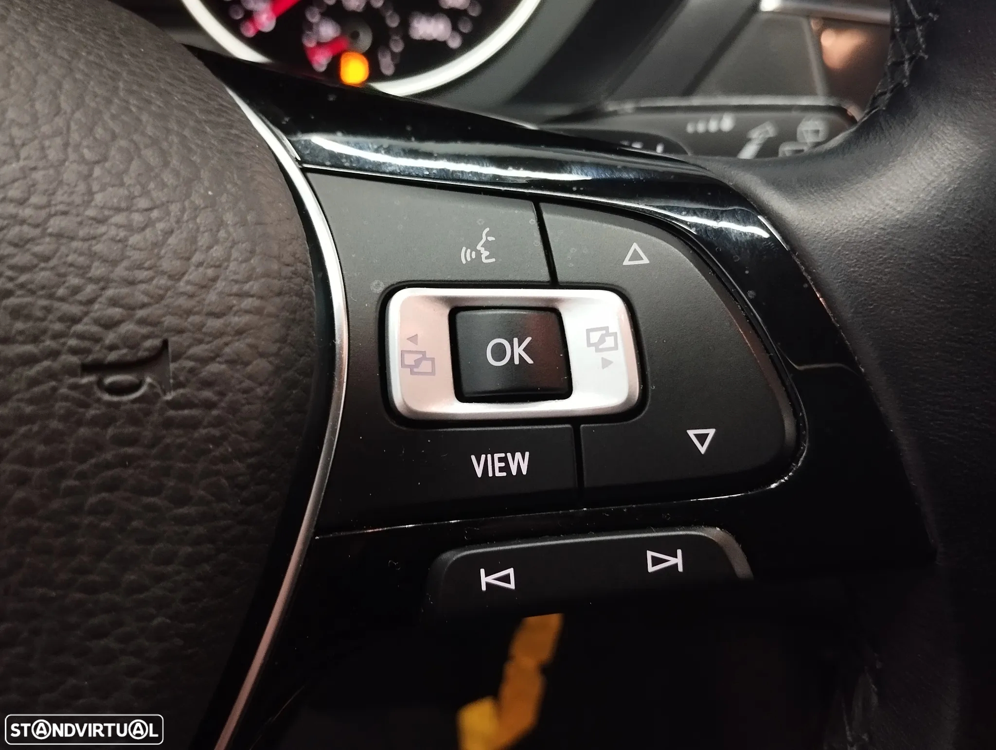 VW Tiguan Allspace 2.0 TDI Confortline DSG - 27