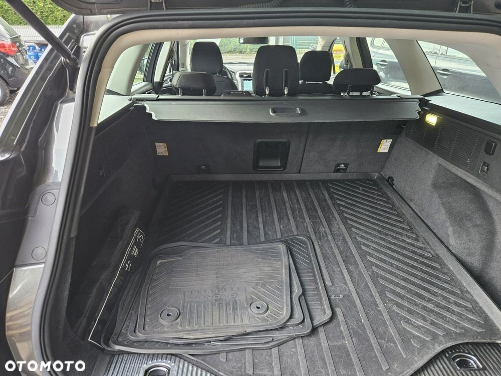 Ford Mondeo - 17