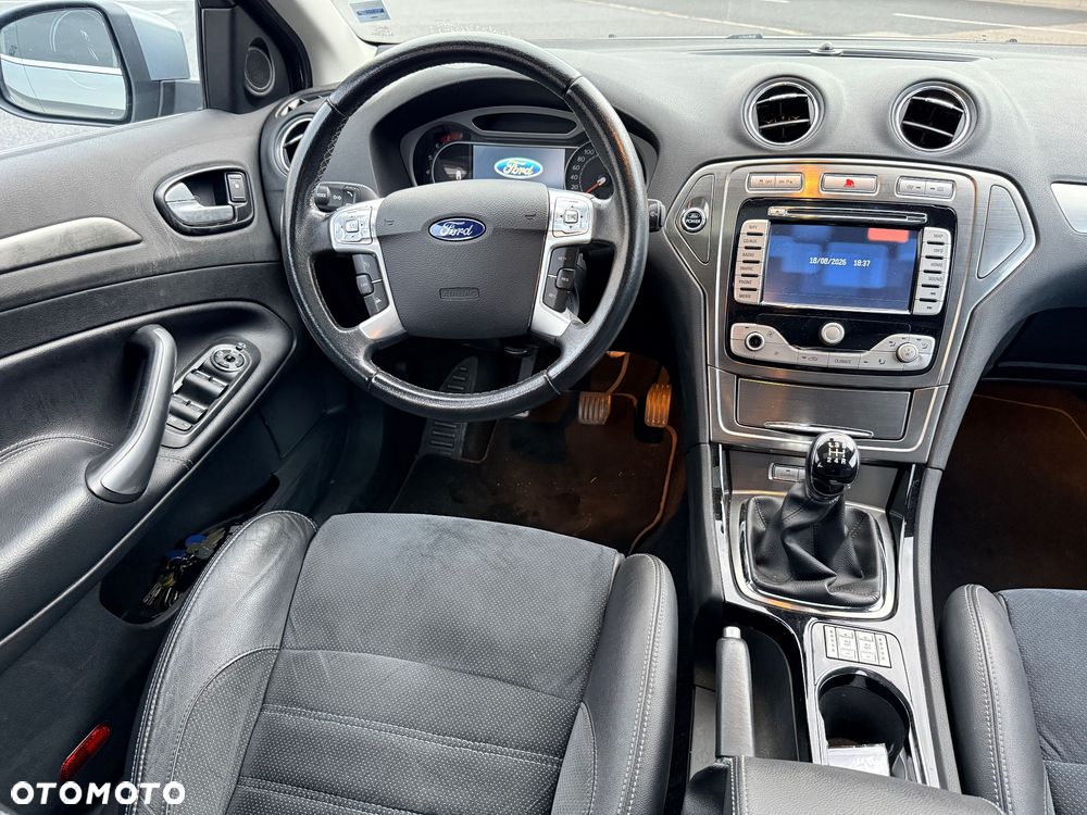 Ford Mondeo 2.0 Titanium X - 19