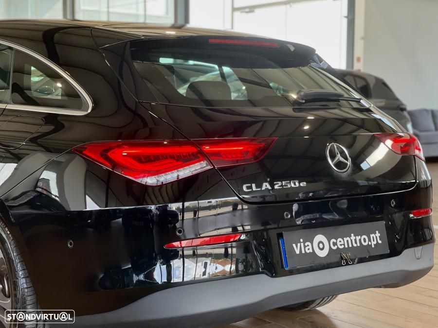 Mercedes-Benz CLA 250 e Shooting Brake Progressive - 9