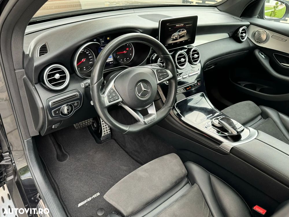 Mercedes-Benz GLC 220 d 4Matic 9G-TRONIC AMG Line - 37