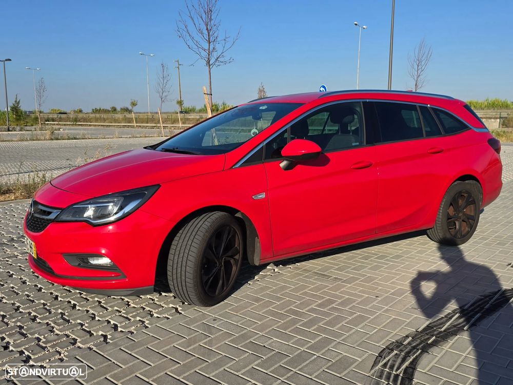 Opel Astra Sports Tourer 1.6 CDTI Dynamic Sport - 2