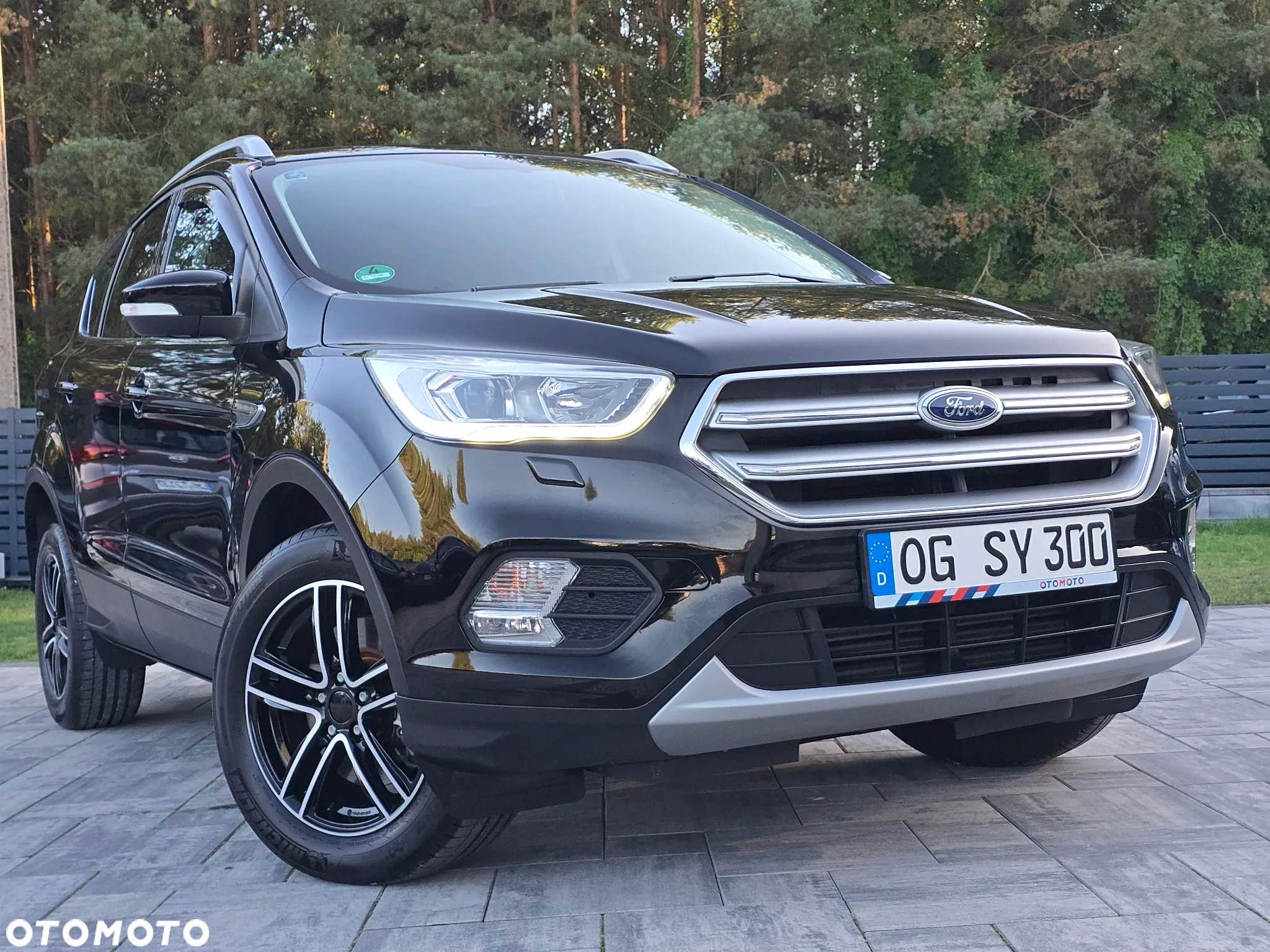 Ford Kuga 2.0 TDCi 4x4 Titanium - 4