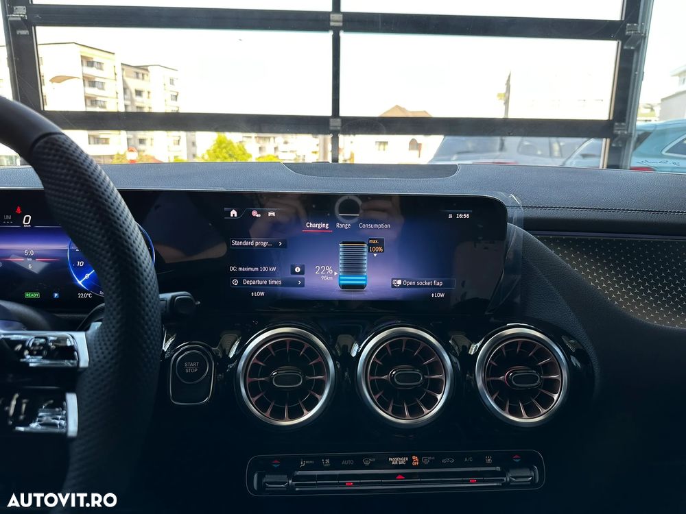 Mercedes-Benz EQA - 19