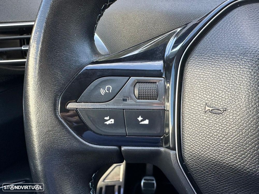 Peugeot 3008 1.5 BlueHDi Crossway - 19