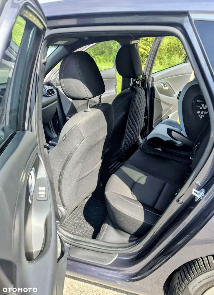 Hyundai i30 - 15