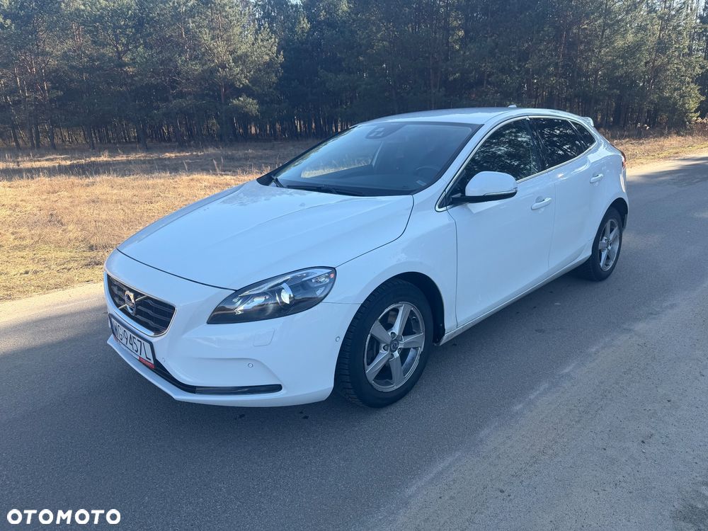 Volvo V40 D3 Momentum - 2