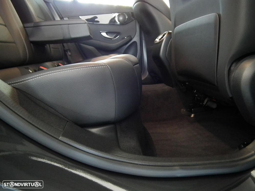Mercedes-Benz GLC 300 de Coupé 4Matic - 15