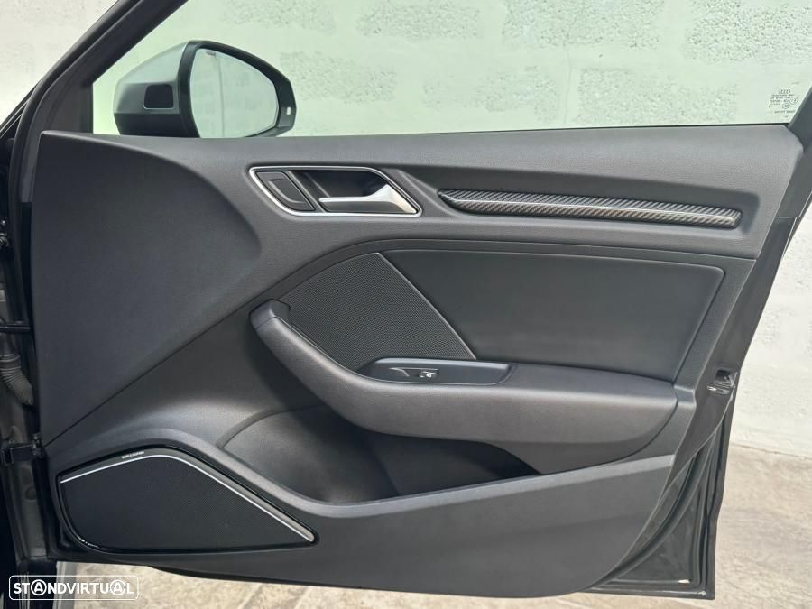 Audi S3 Sportback 2.0 TFSi quattro S tronic - 29