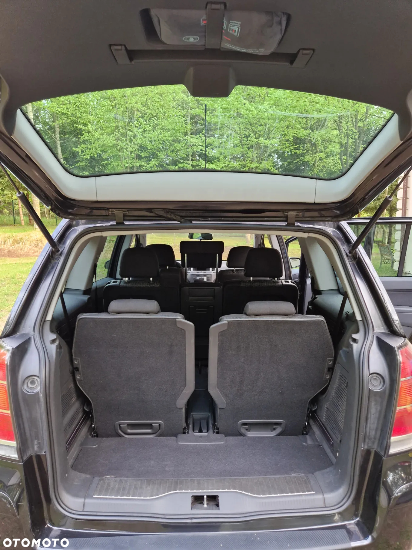Opel Zafira 1.9 CDTI - 16