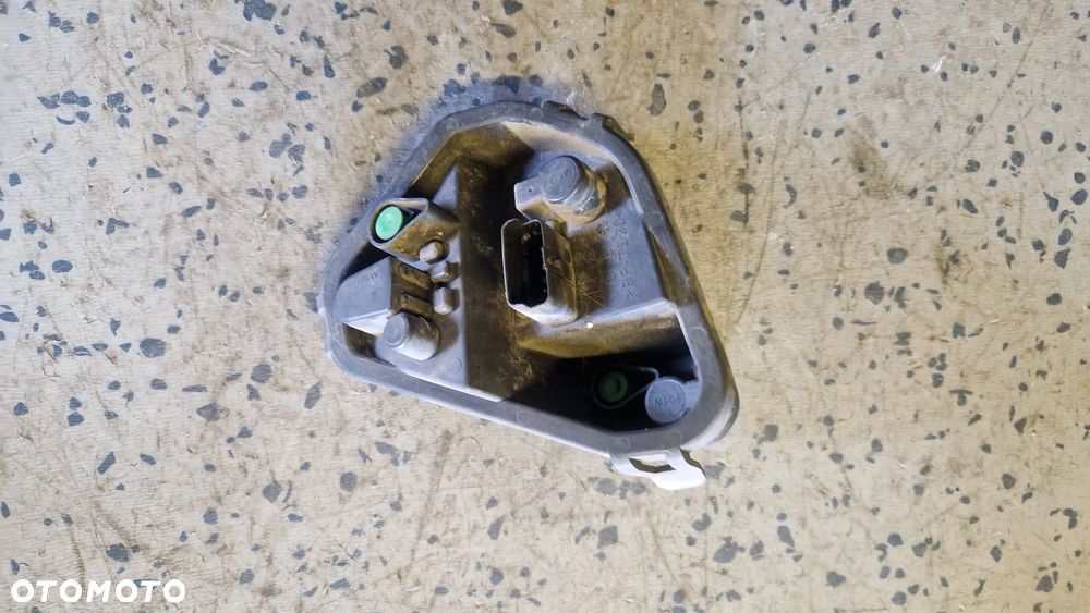 RENAULT CLIO III KOMBI WKŁAD LAMPY TYŁ LEWY - 2