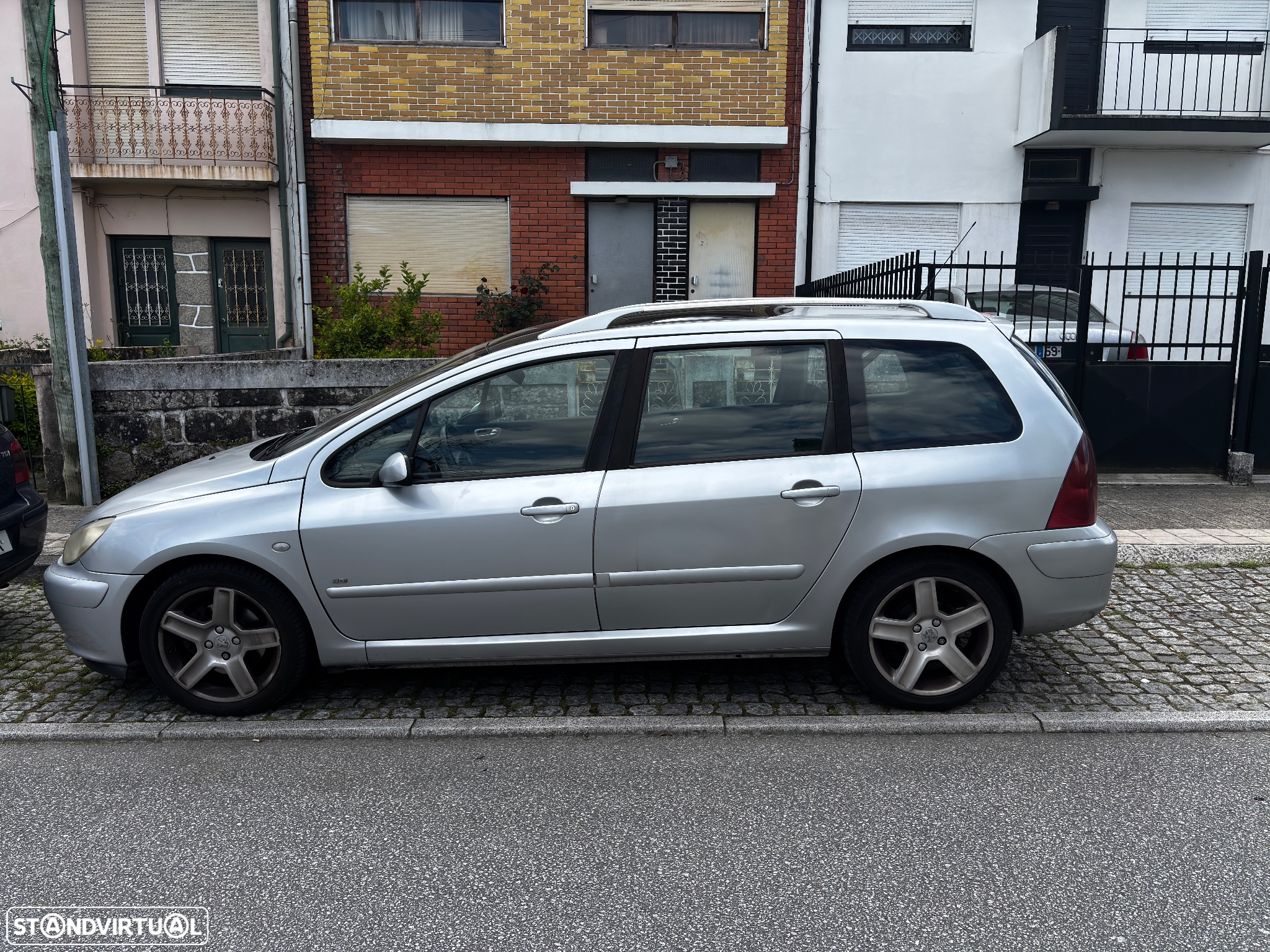 Peugeot 307 SW 2.0 HDi 136 Cuir - 5