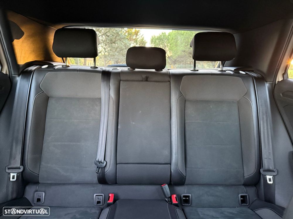 VW T-Roc 1.0 TSI Black Style - 32