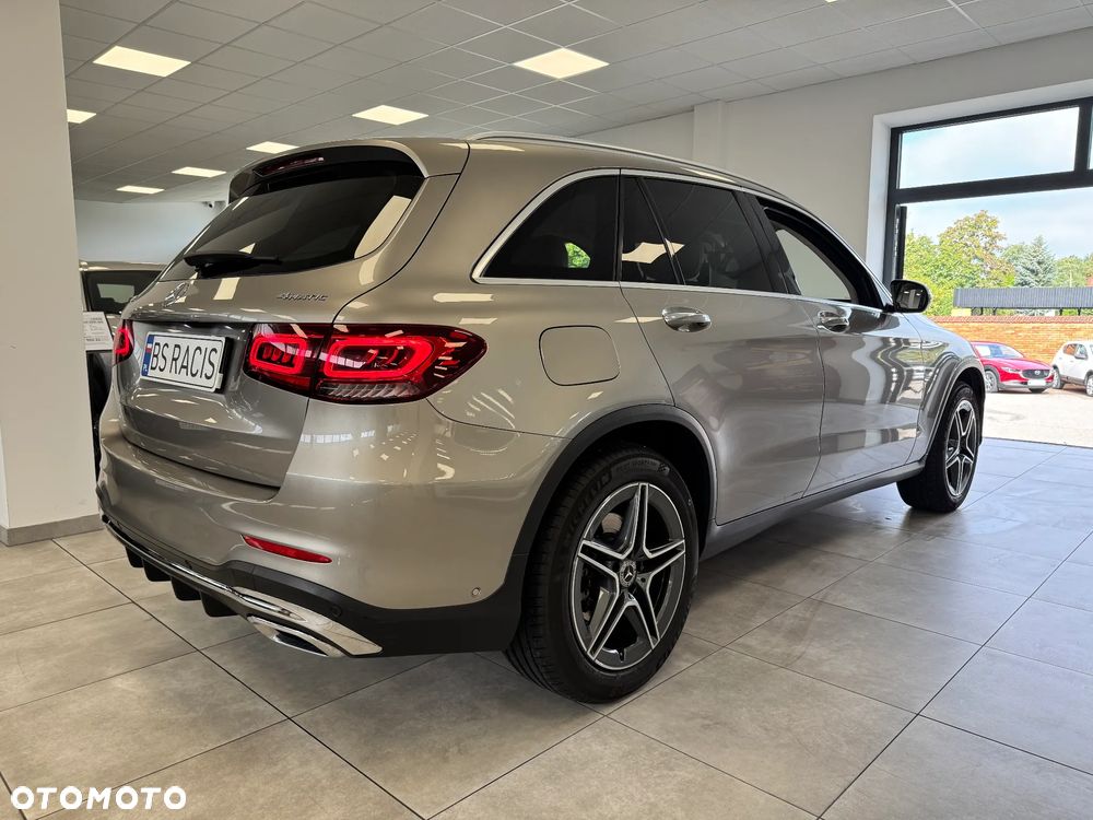 Mercedes-Benz GLC 200 4-Matic - 2