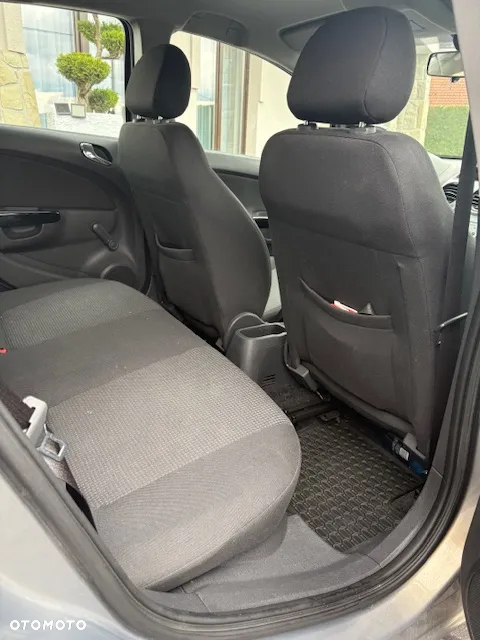 Opel Corsa - 10