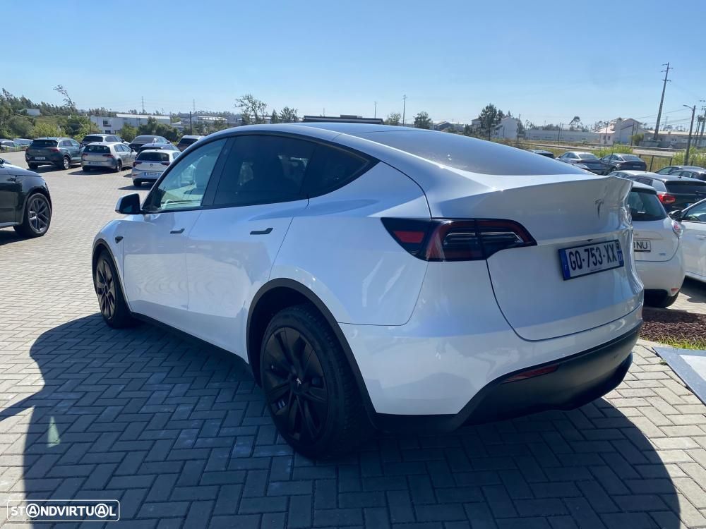 Tesla Model Y Tração Traseira - 4