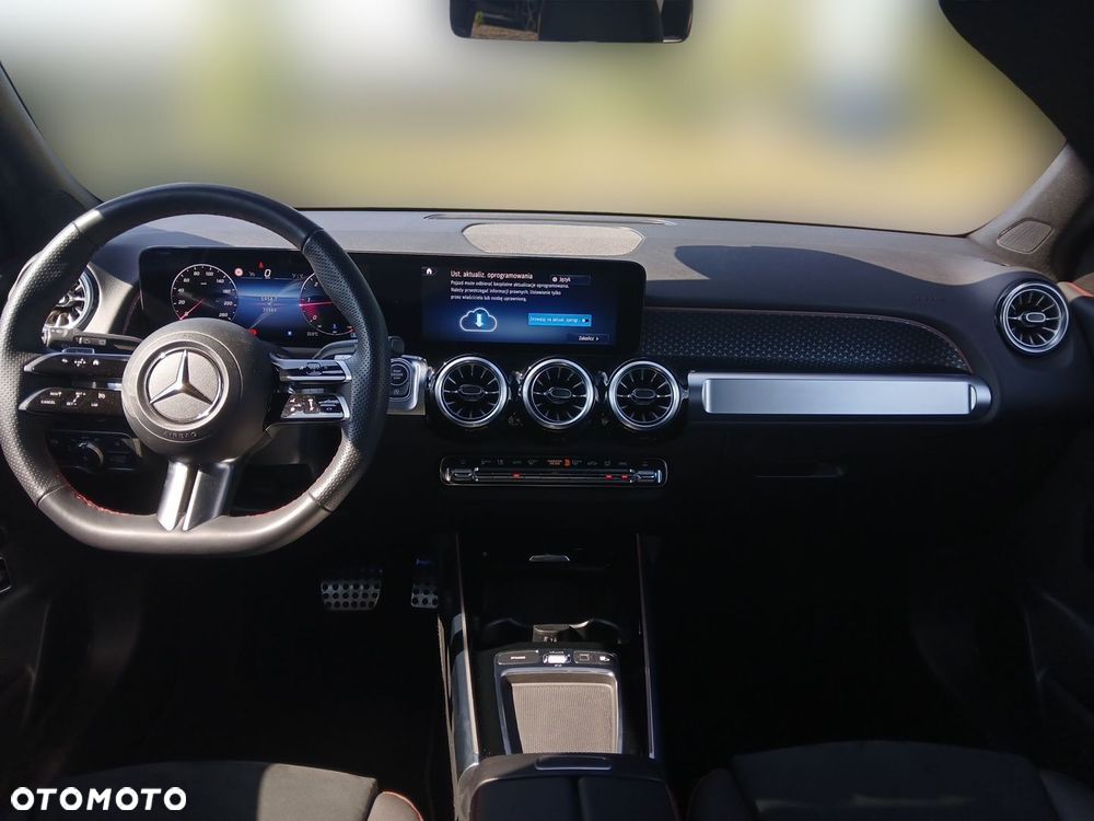 Mercedes-Benz GLB 220 d 4-Matic AMG Line 8G-DCT - 12