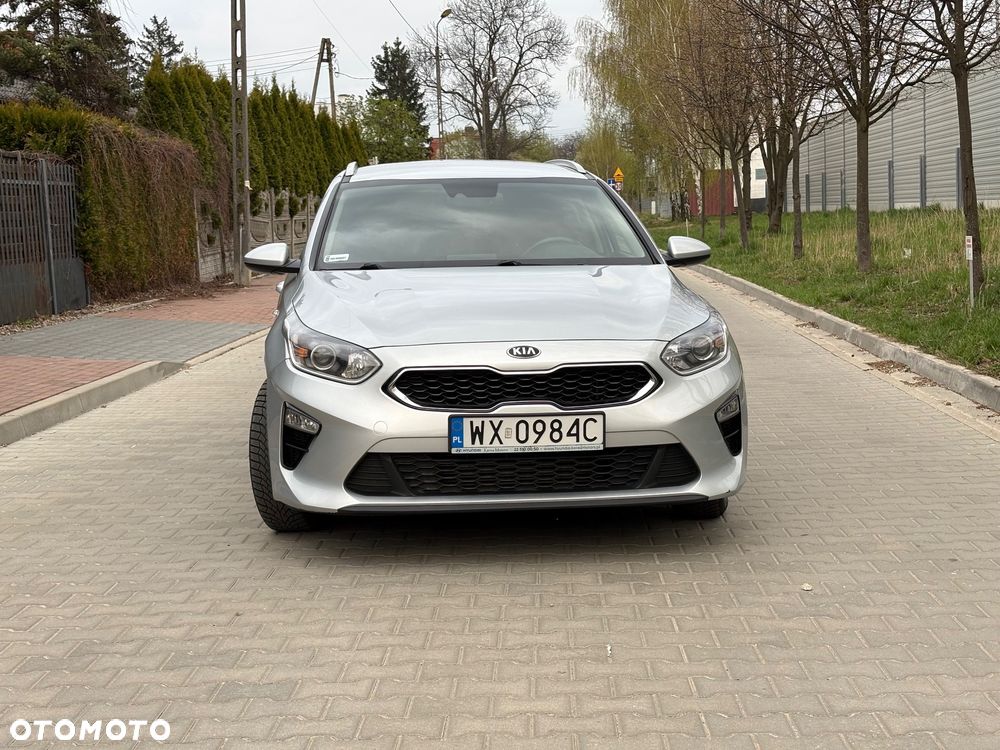 Kia Ceed 1.6 CRDi mHEV M - 2