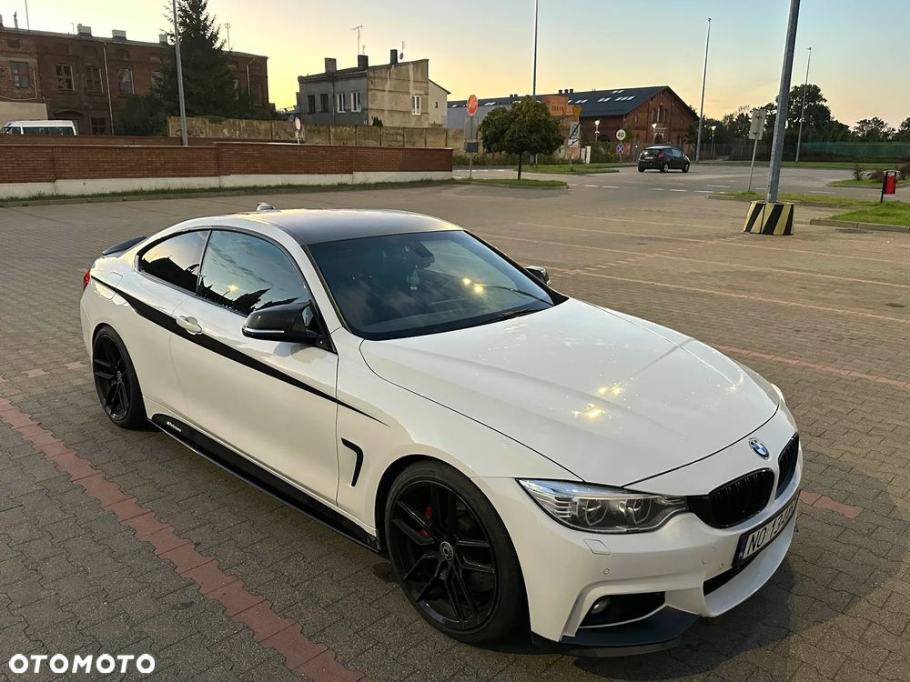 BMW Seria 4 428i xDrive M Sport - 2
