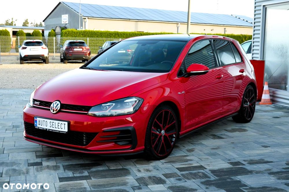 Volkswagen Golf GTI (BlueMotion Technology) DSG Performance - 9