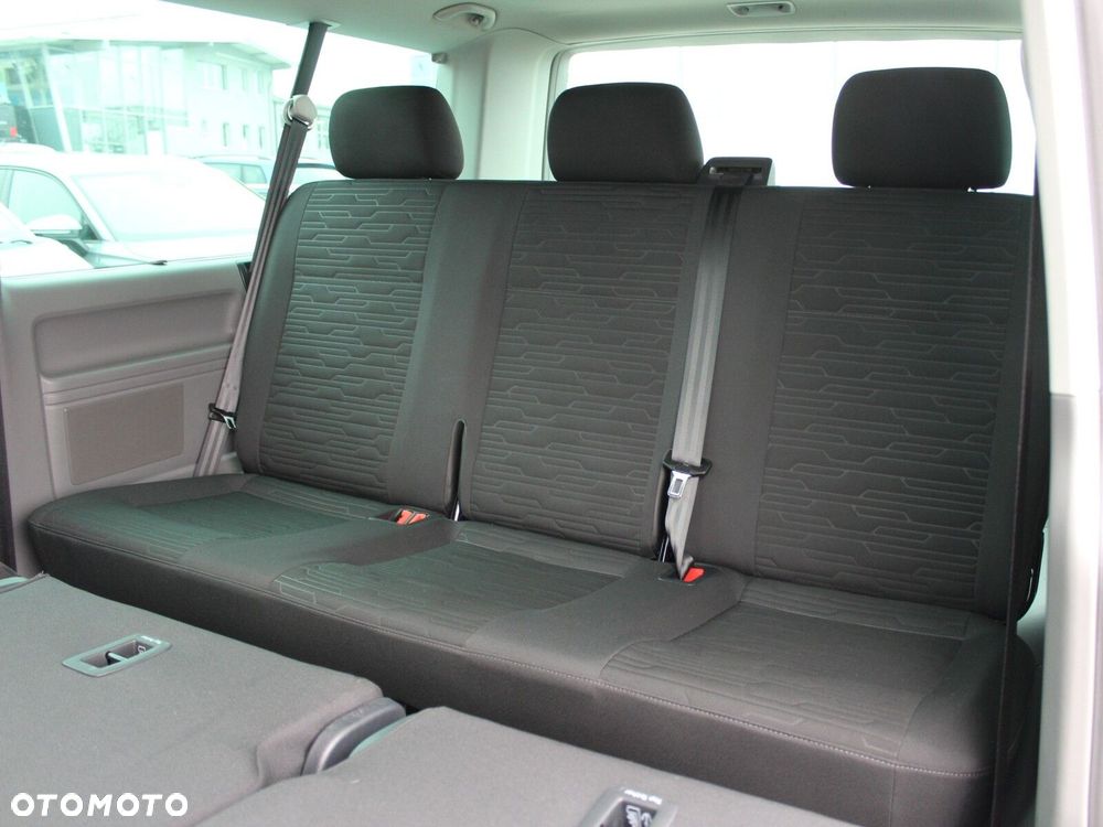 Volkswagen Caravelle - 14