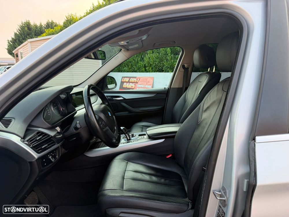 BMW X5 25 d sDrive Comfort 7L - 6