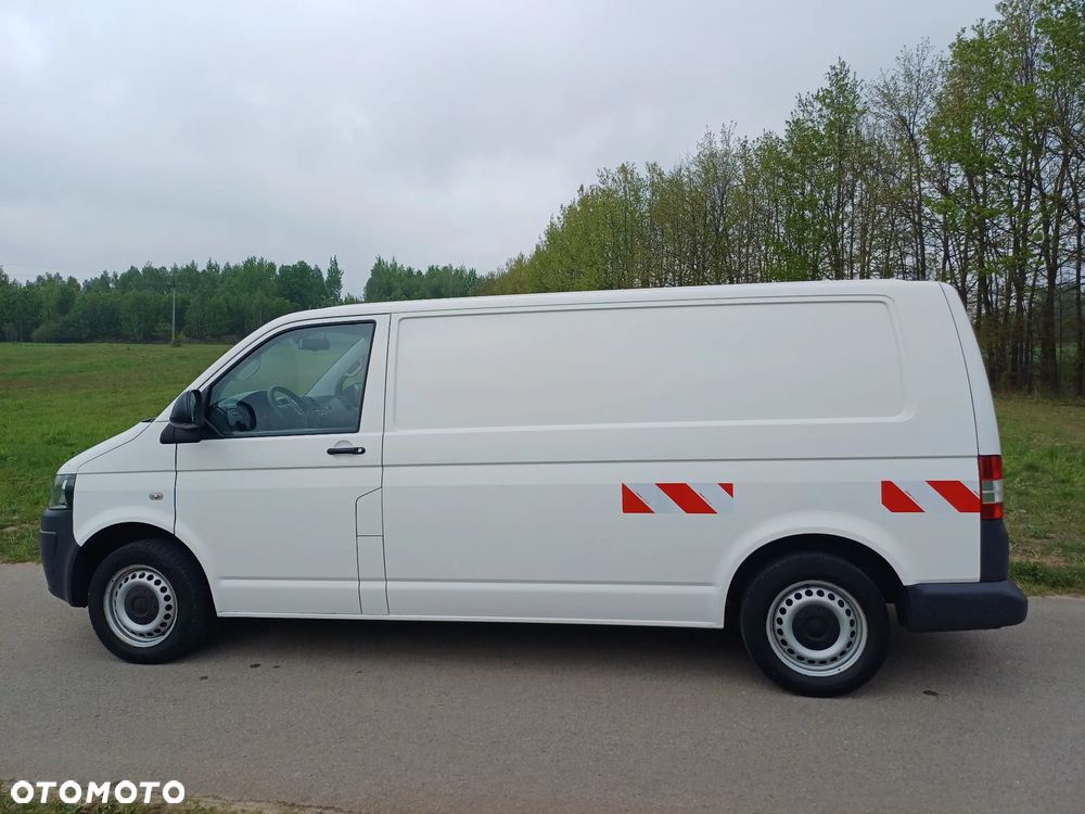 Volkswagen Transporter - 11