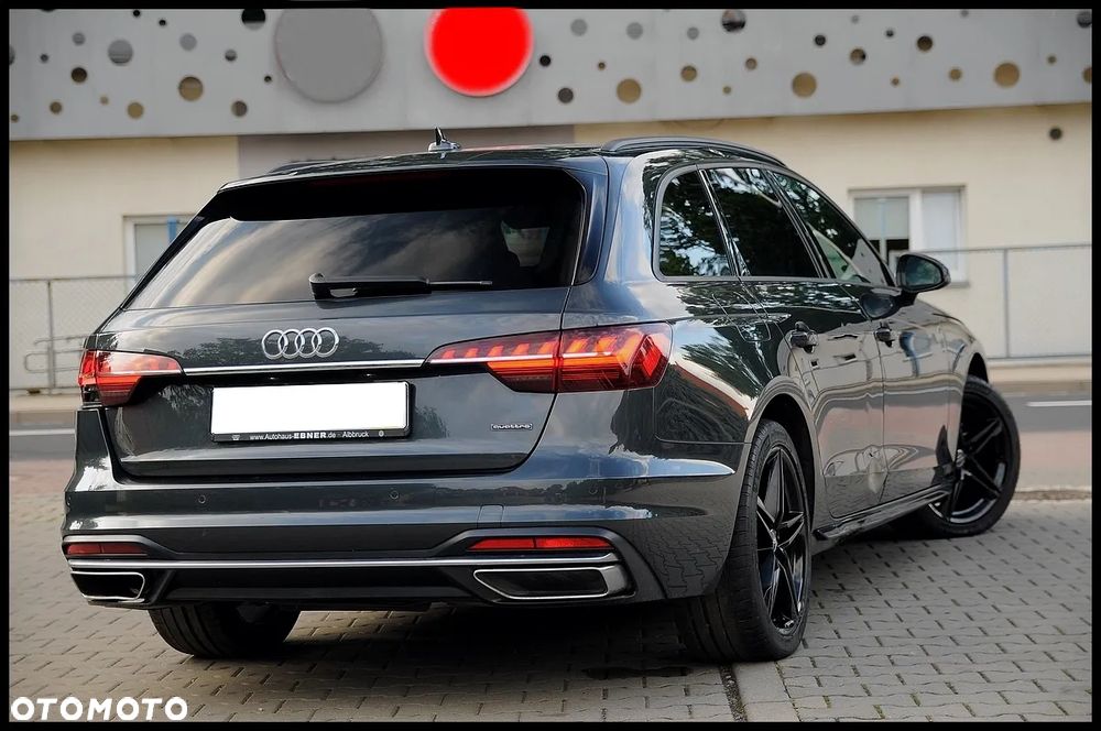 Audi A4 Avant - 16