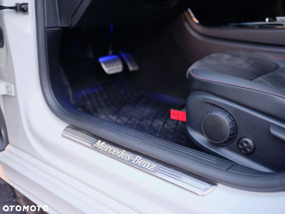 Mercedes-Benz Klasa A 220 d Progressive 8G-DCT - 26