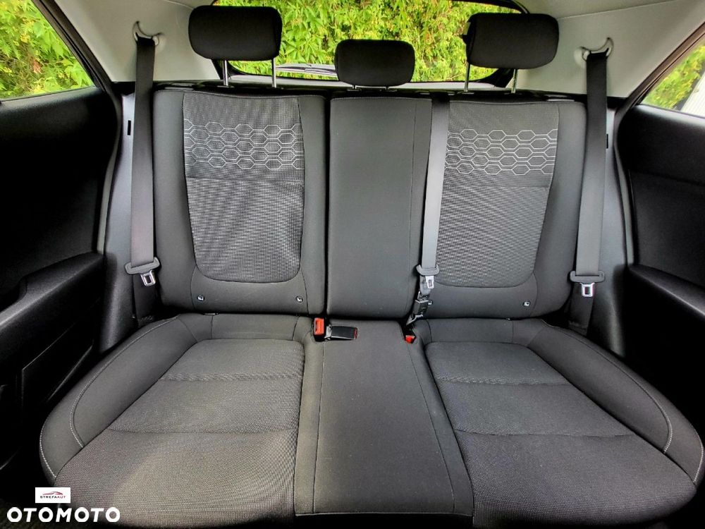 Kia Rio - 22