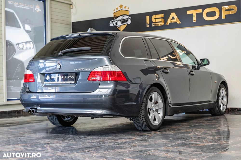 BMW Seria 5 530d xDrive - 33