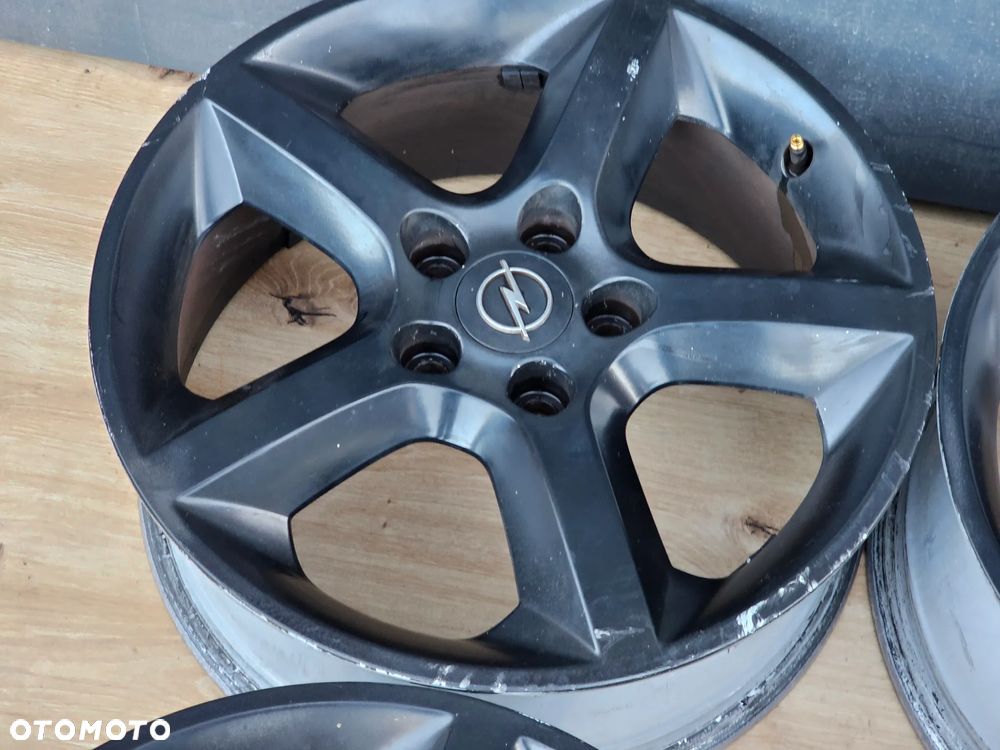 KOŁA FELGI ALUMINIOWE OPEL VECTRA ASTRA ZAFIRA SIGNUM MERIVA 17 cali 5x110 ET39 - 4