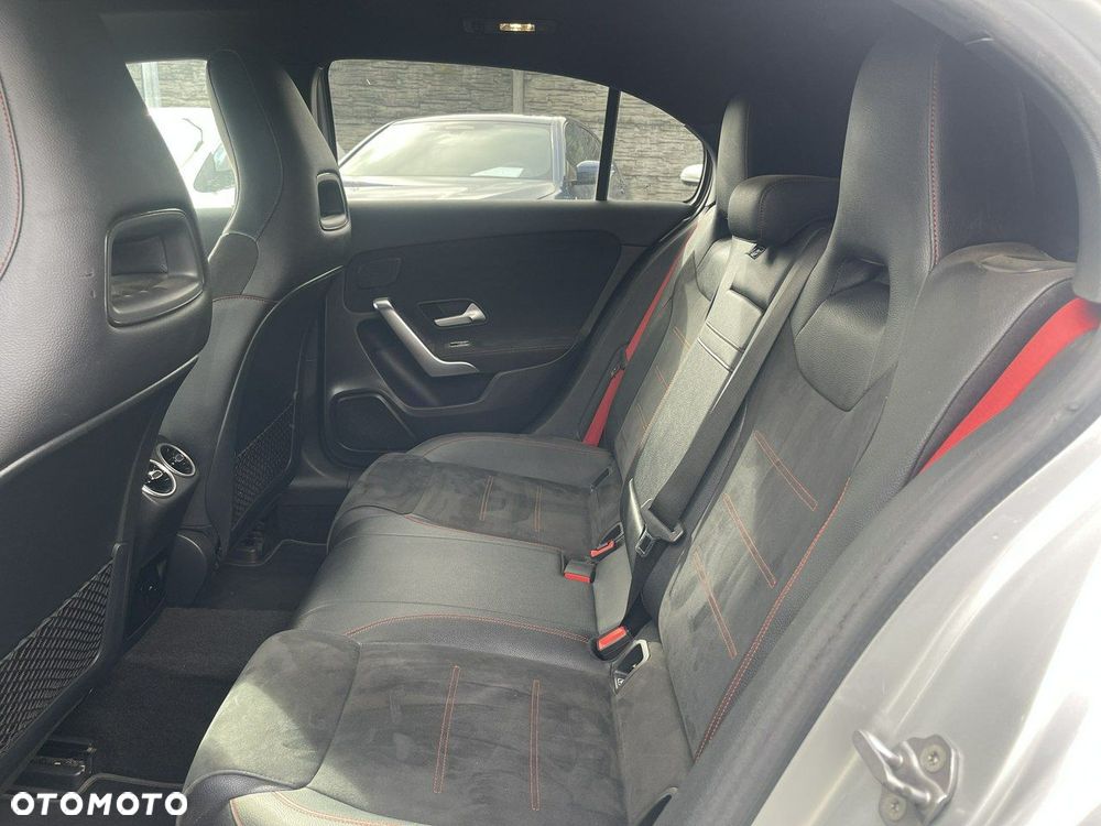 Mercedes-Benz Klasa A AMG 35 4Matic AMG Speedshift DCT 7G Edition 1 - 11
