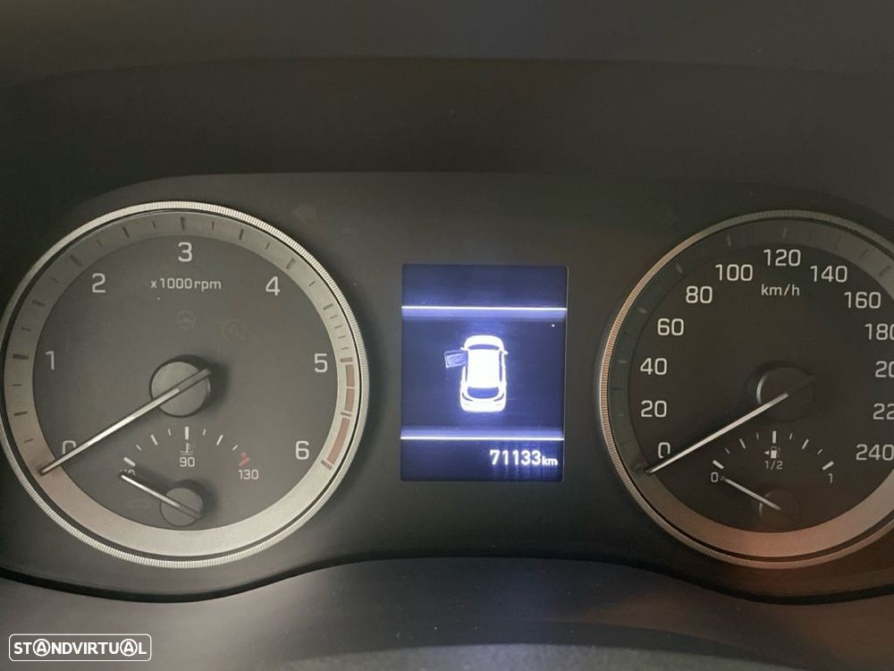 Hyundai Tucson 1.6 CRDi Premium+Pack Pele - 9