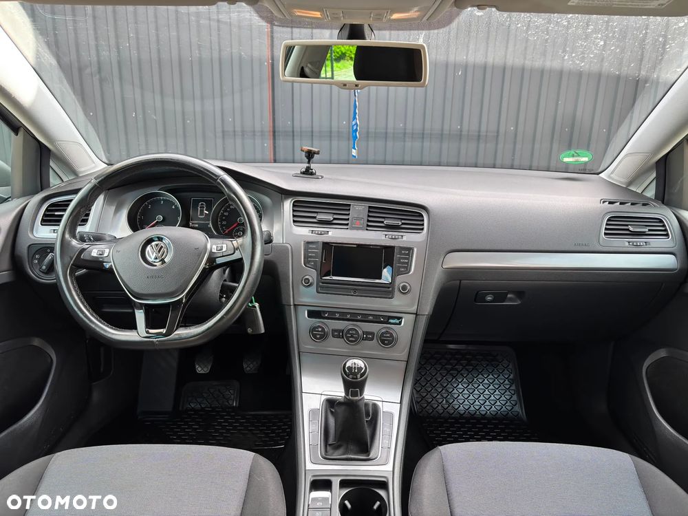 Volkswagen Golf 1.6 TDI SCR IQ.DRIVE - 13